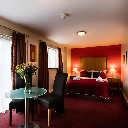 Hotel Quality & Leisure Centre